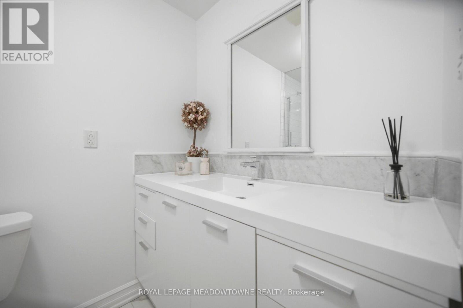 2 The Keanegate Street, Toronto, Ontario  M9B 2B4 - Photo 41 - W13167508