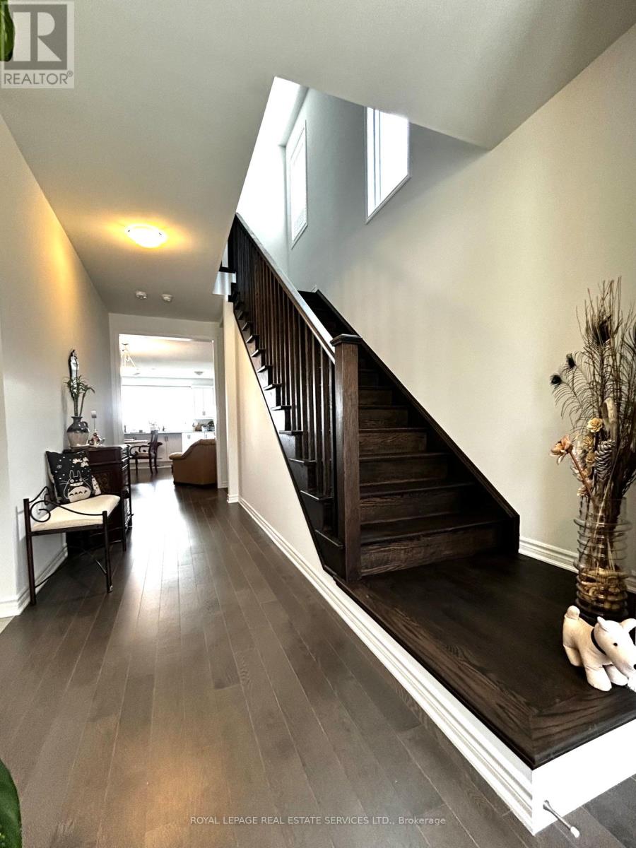 1299 Stirling Todd Terrace, Milton, Ontario  L0E 2E5 - Photo 4 - W13167520