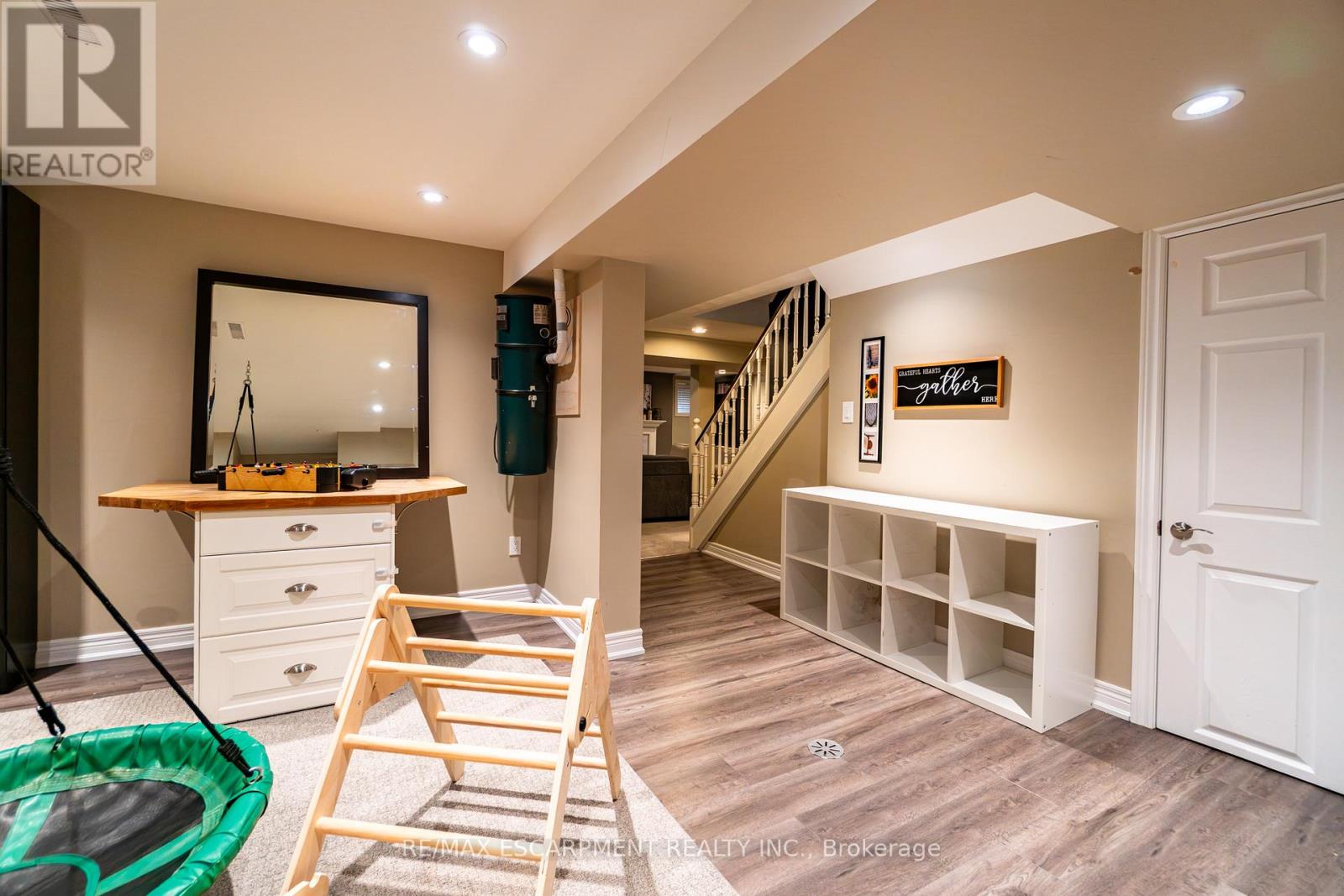 2393 Arnold Crescent, Burlington, Ontario  L7P 4J2 - Photo 41 - W13167522