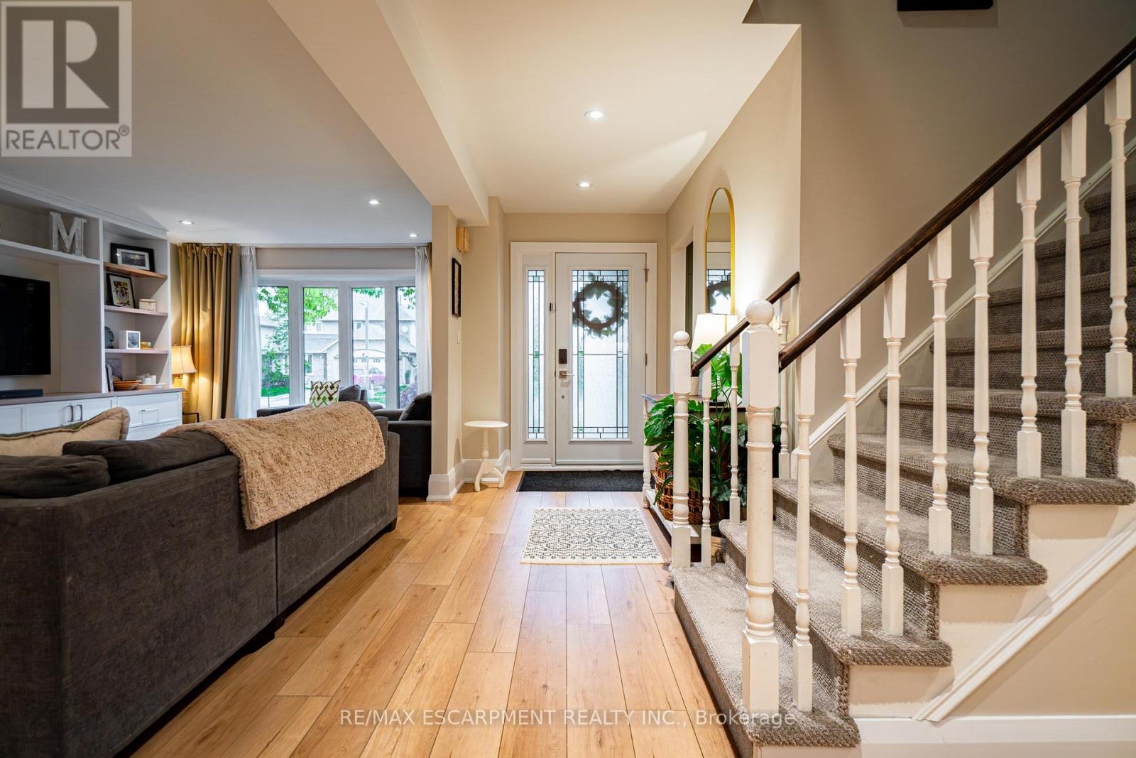 2393 Arnold Crescent, Burlington, Ontario  L7P 4J2 - Photo 7 - W13167522