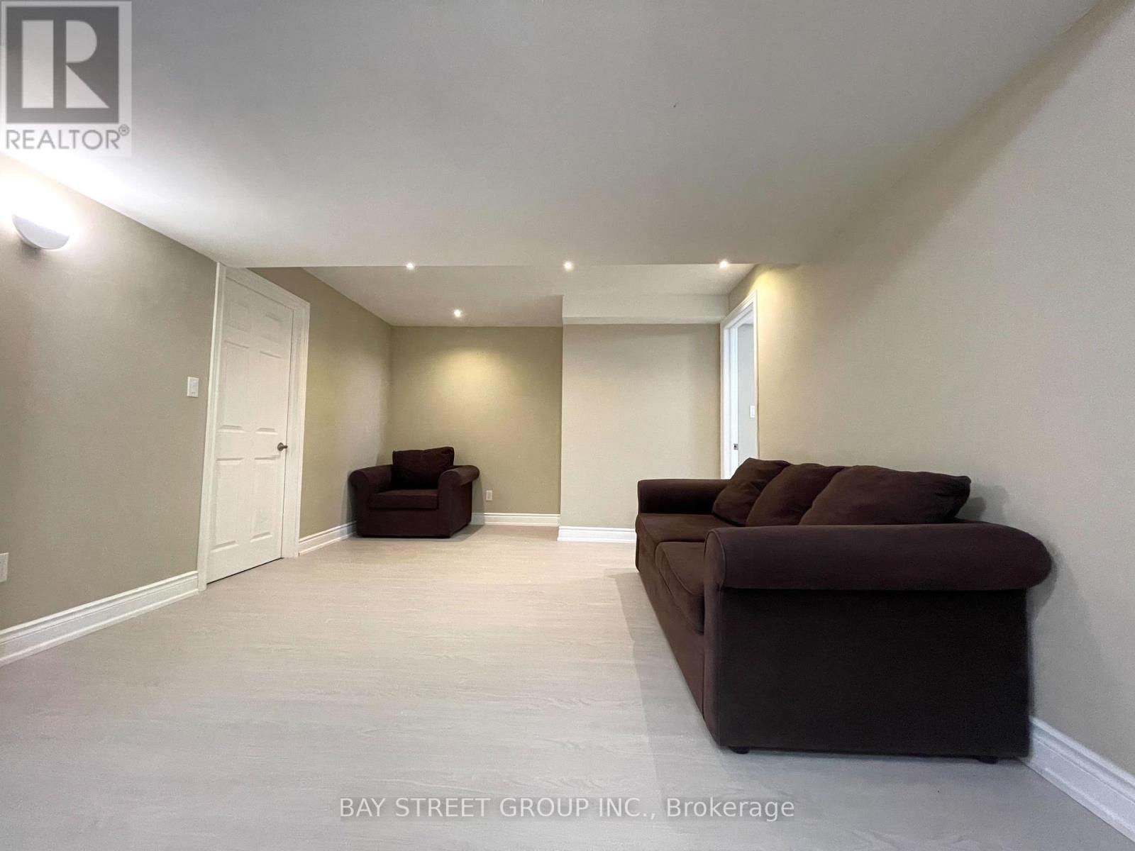 491 Mavrinac Boulevard, Aurora, Ontario  L4G 0J6 - Photo 4 - N13073484