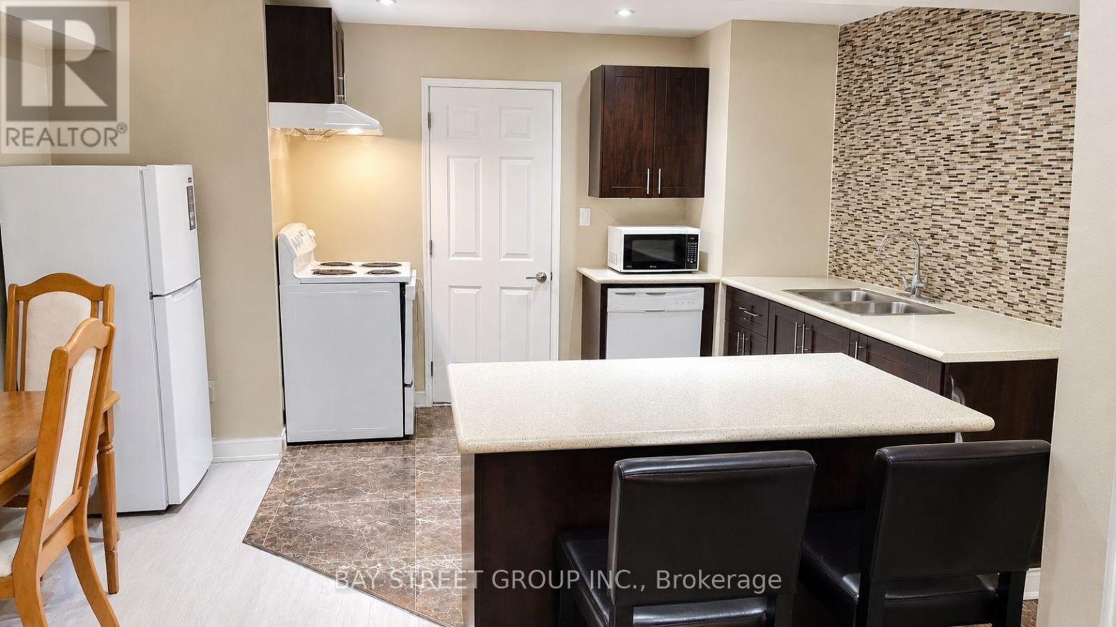 491 Mavrinac Boulevard, Aurora, Ontario  L4G 0J6 - Photo 5 - N13073484