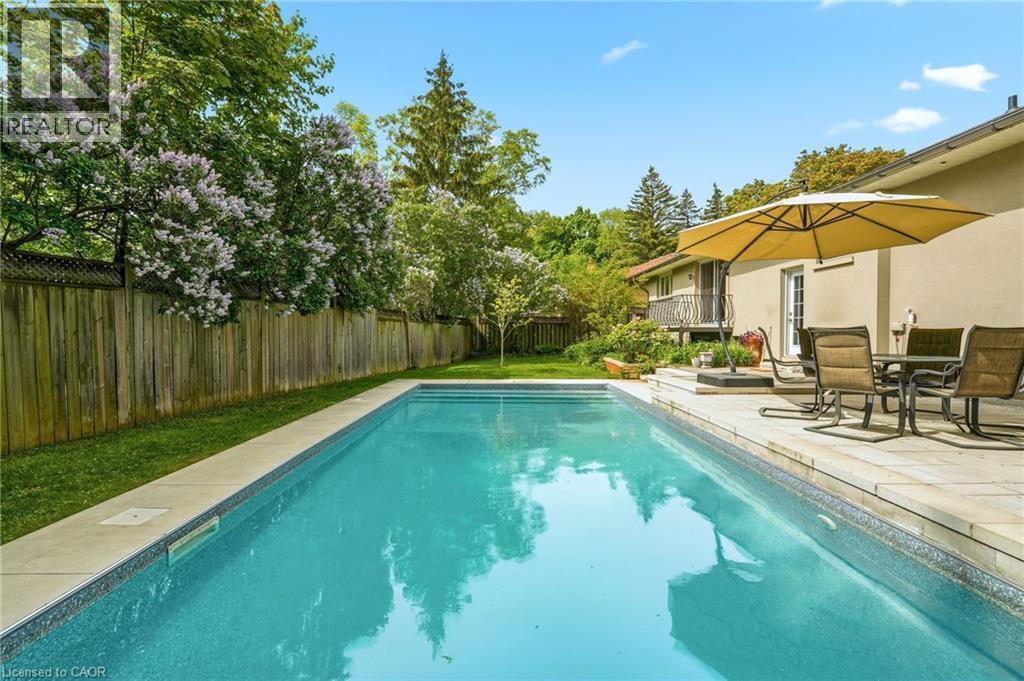 2074 Rebecca Street, Oakville, Ontario  L6L 2A2 - Photo 31 - 40833029