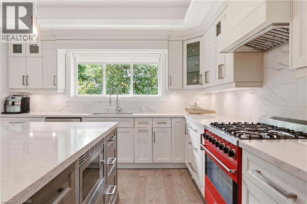 2074 Rebecca Street, Oakville, Ontario  L6L 2A2 - Photo 7 - 40833029