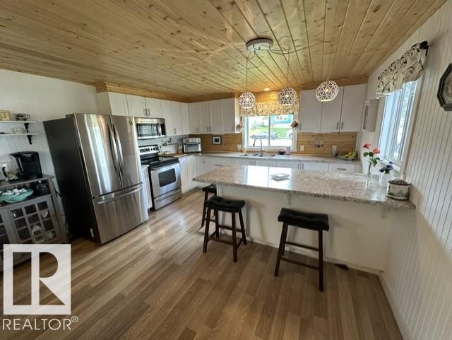 5013 53 Av, Wabamun, Alberta  T0E 2K0 - Photo 2 - E4488465