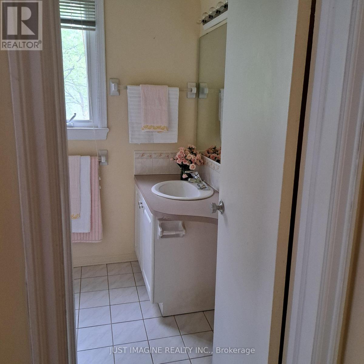 212 Lennox Park Avenue, Ottawa, Ontario K1G 0J4 - Photo 20 - X13167532