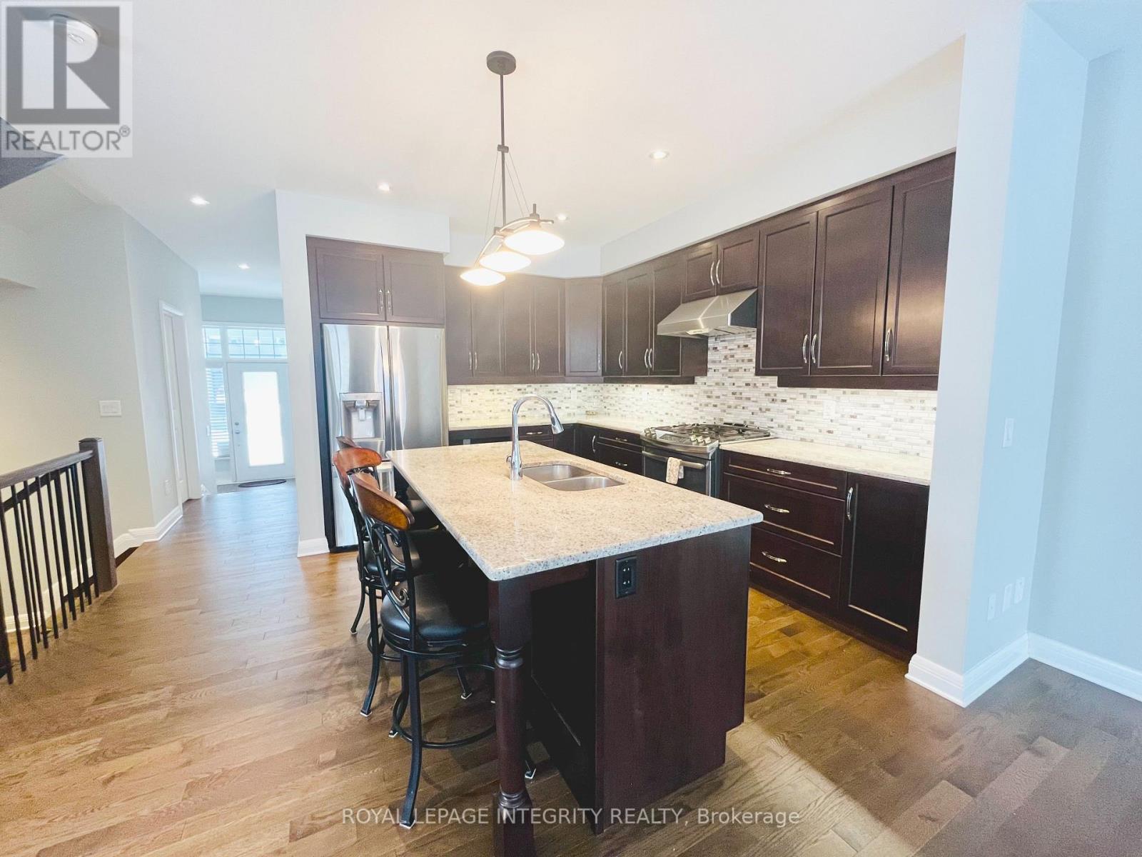 108 Boundstone Way, Ottawa, Ontario K2T 0M4 - Photo 6 - X13167562