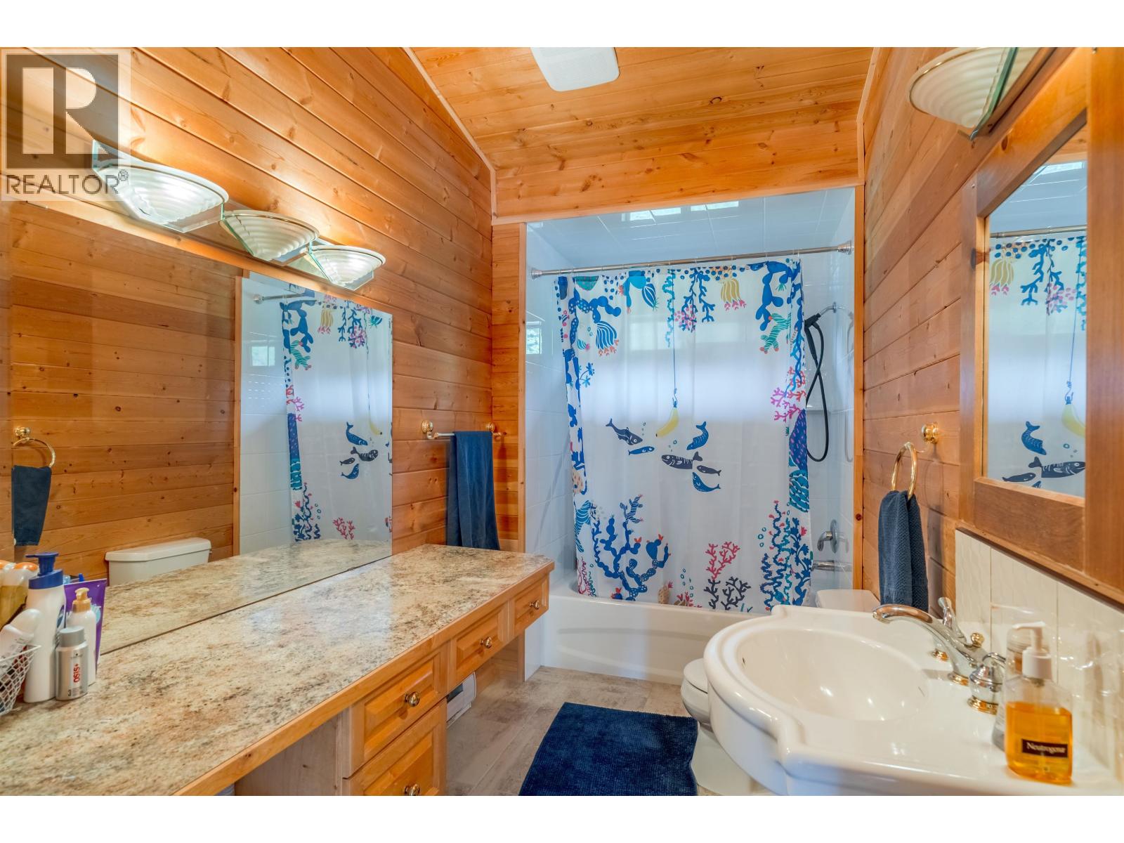 7118 Noveta Road, Bridge Lake, British Columbia  V0K 1X2 - Photo 32 - R3127227