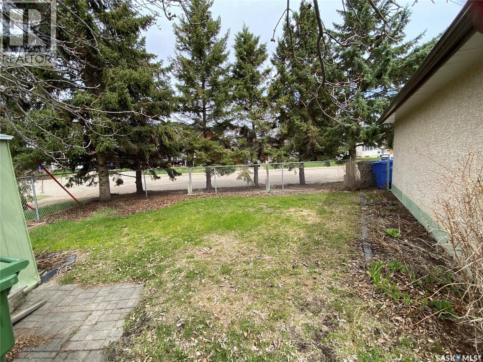 296 Maple Avenue, Yorkton, Saskatchewan  S3N 1W7 - Photo 24 - SK036959