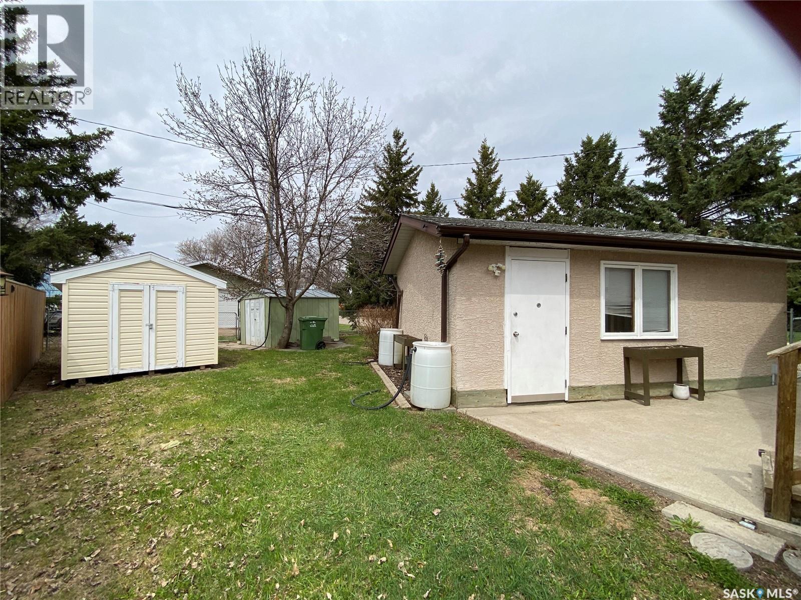 296 Maple Avenue, Yorkton, Saskatchewan  S3N 1W7 - Photo 3 - SK036959