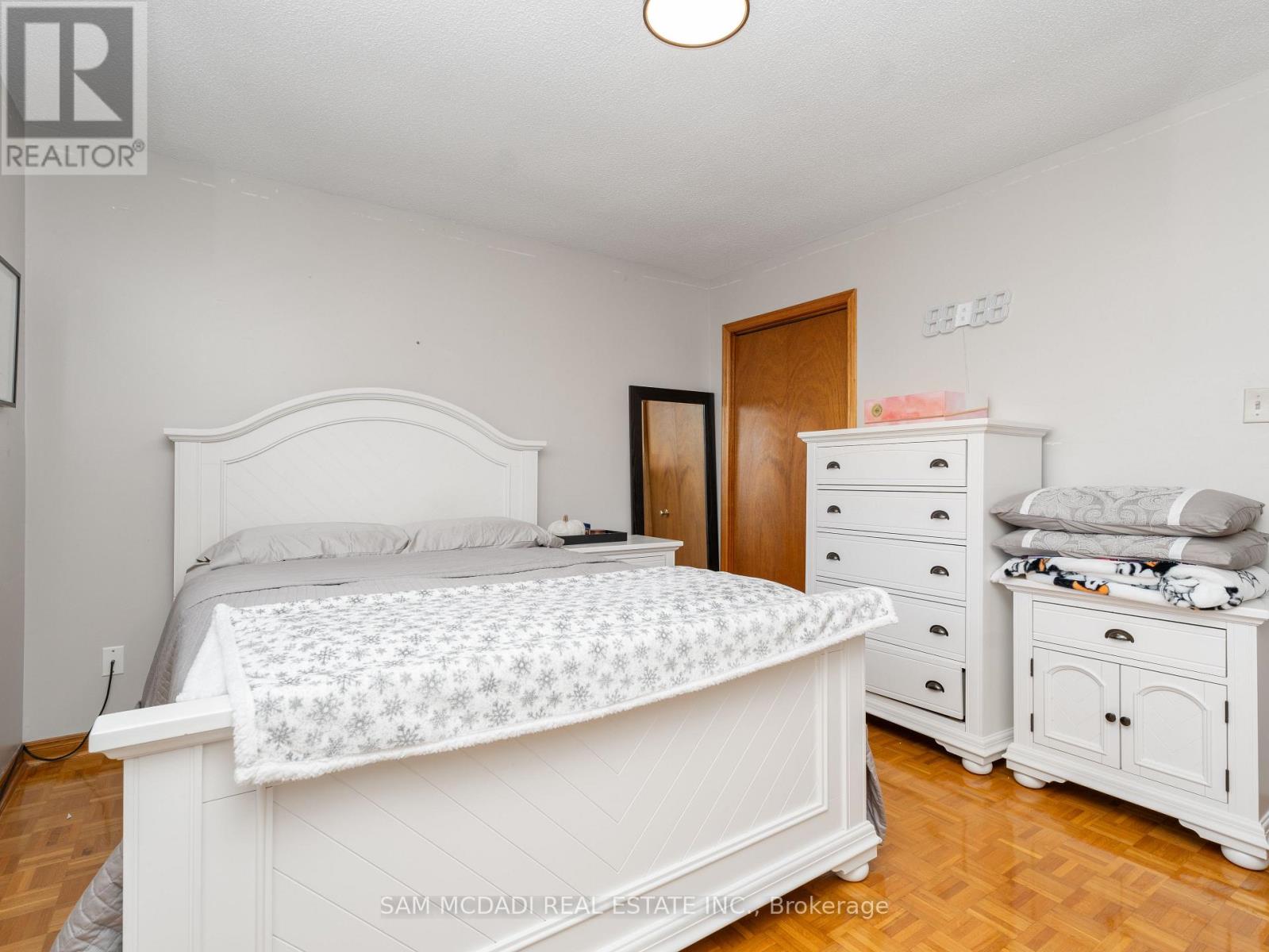 5472 Bourget Drive, Mississauga, Ontario  L5R 3C9 - Photo 21 - W13167538