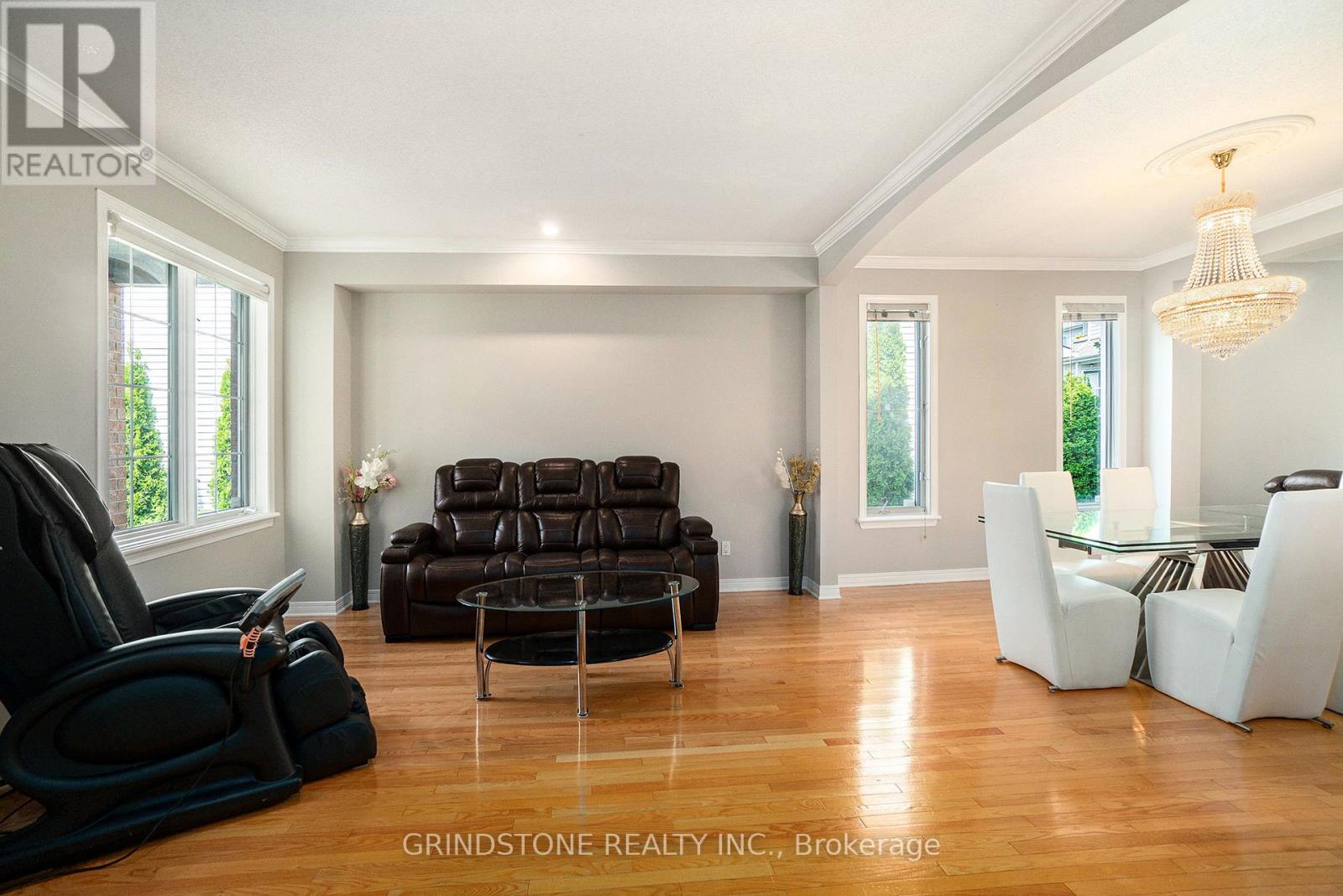 95 Evanshen Crescent, Ottawa, Ontario  K2K 2X7 - Photo 5 - X13167576