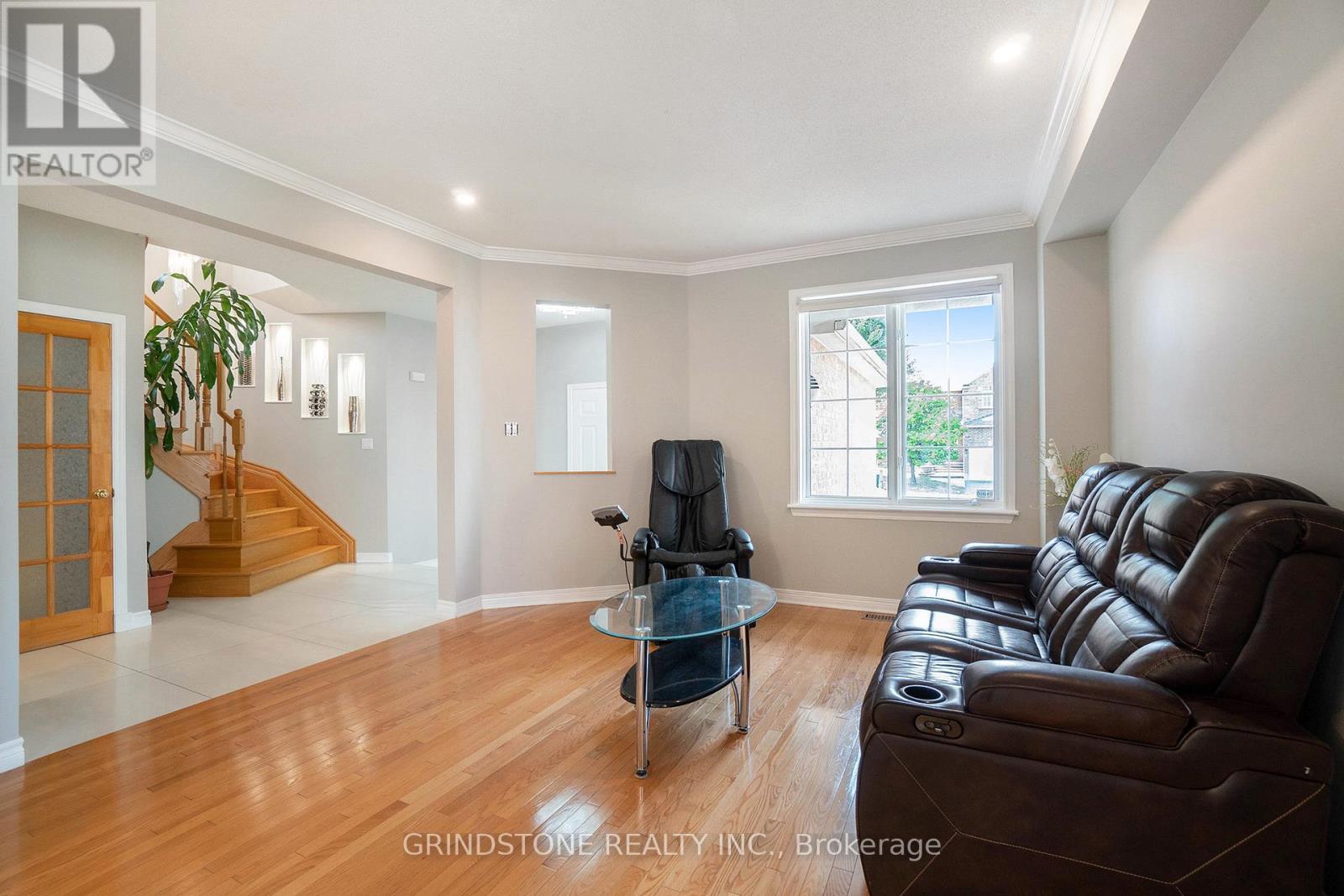 95 Evanshen Crescent, Ottawa, Ontario  K2K 2X7 - Photo 6 - X13167576