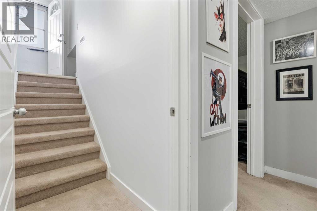 263 Doverview Crescent SE, Calgary, Alberta  T2B 1Y7 - Photo 25 - A2293665