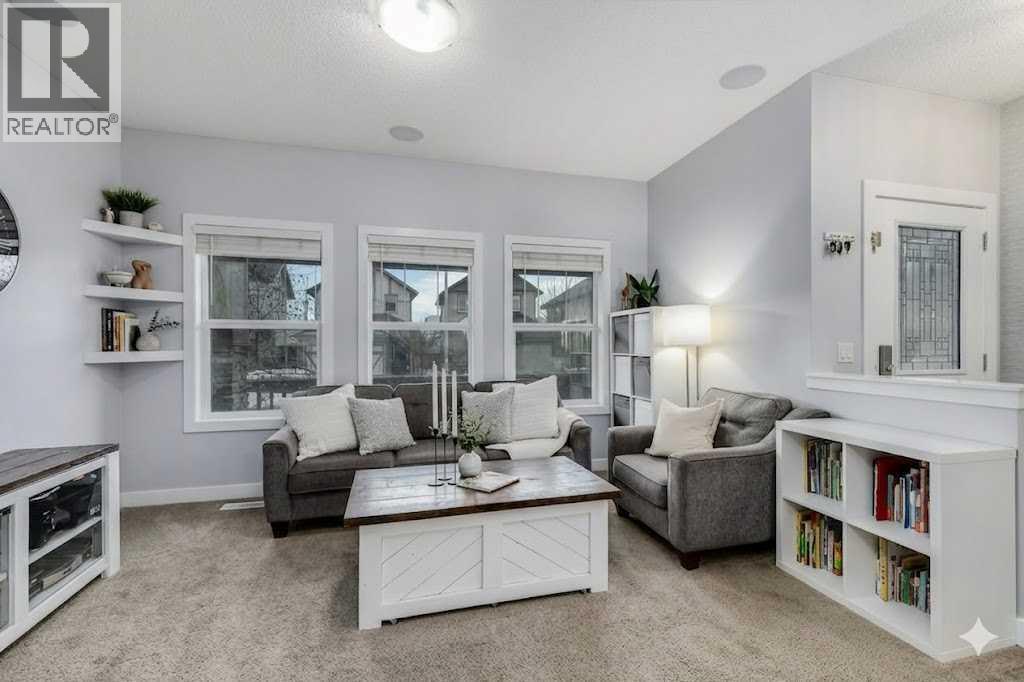 1065 Kingston Crescent Se, Airdrie, Alberta  T4A 0L3 - Photo 4 - A2314082