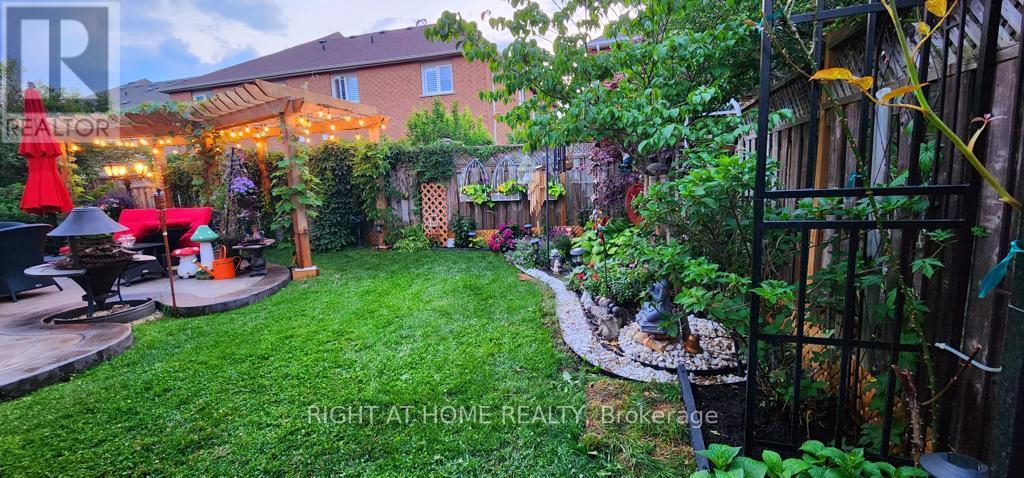 3140 Wrigglesworth Crescent, Mississauga, Ontario  L5M 6W7 - Photo 36 - W13137574
