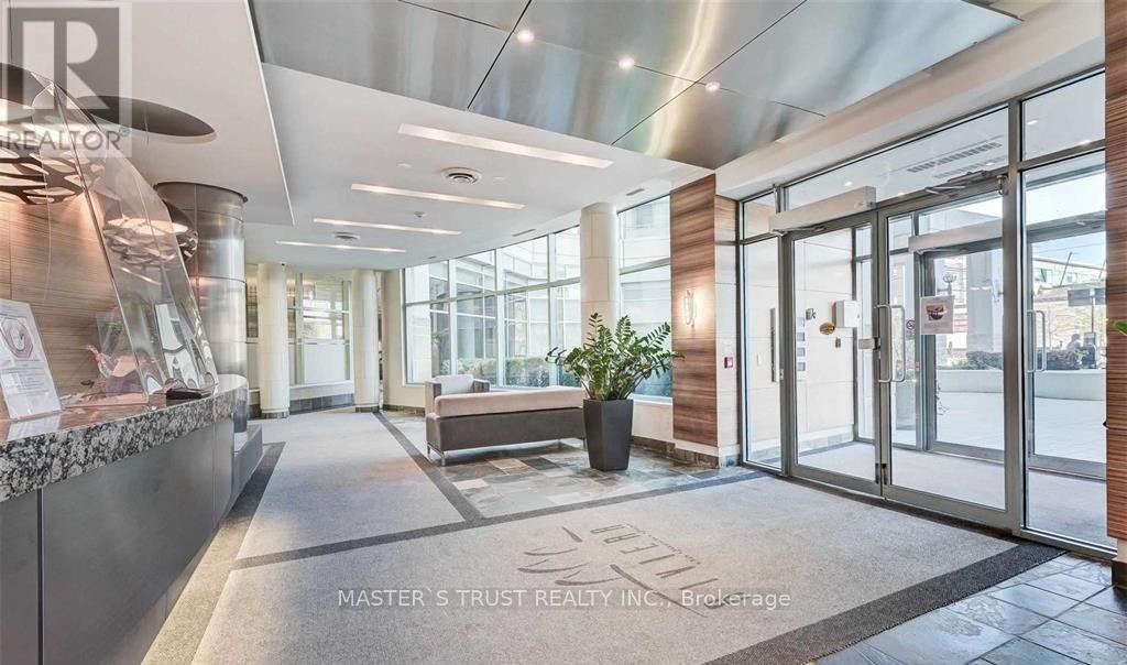 1121 - 230 Queens Quay W, Toronto, Ontario  M5J 2Y7 - Photo 2 - C13167628