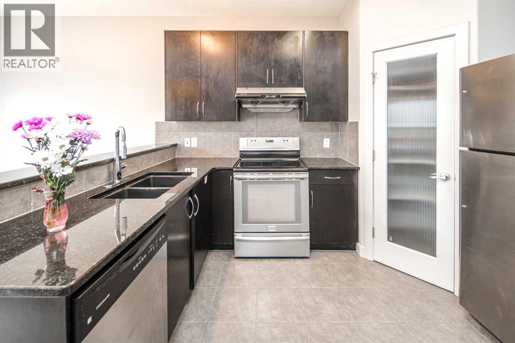 50 Everwoods Park SW, Calgary, Alberta  T2Y 0G3 - Photo 9 - A2302956
