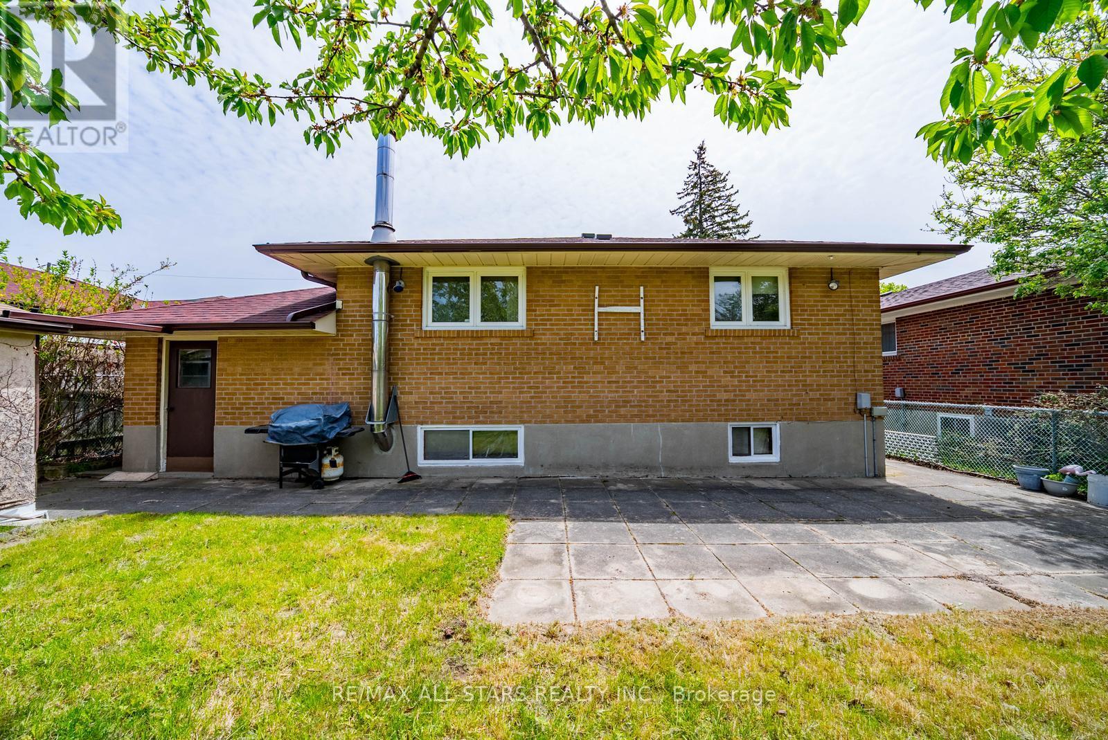 26 Summerglade Drive, Toronto, Ontario M1S 1W8 - Photo 37 - E13165152