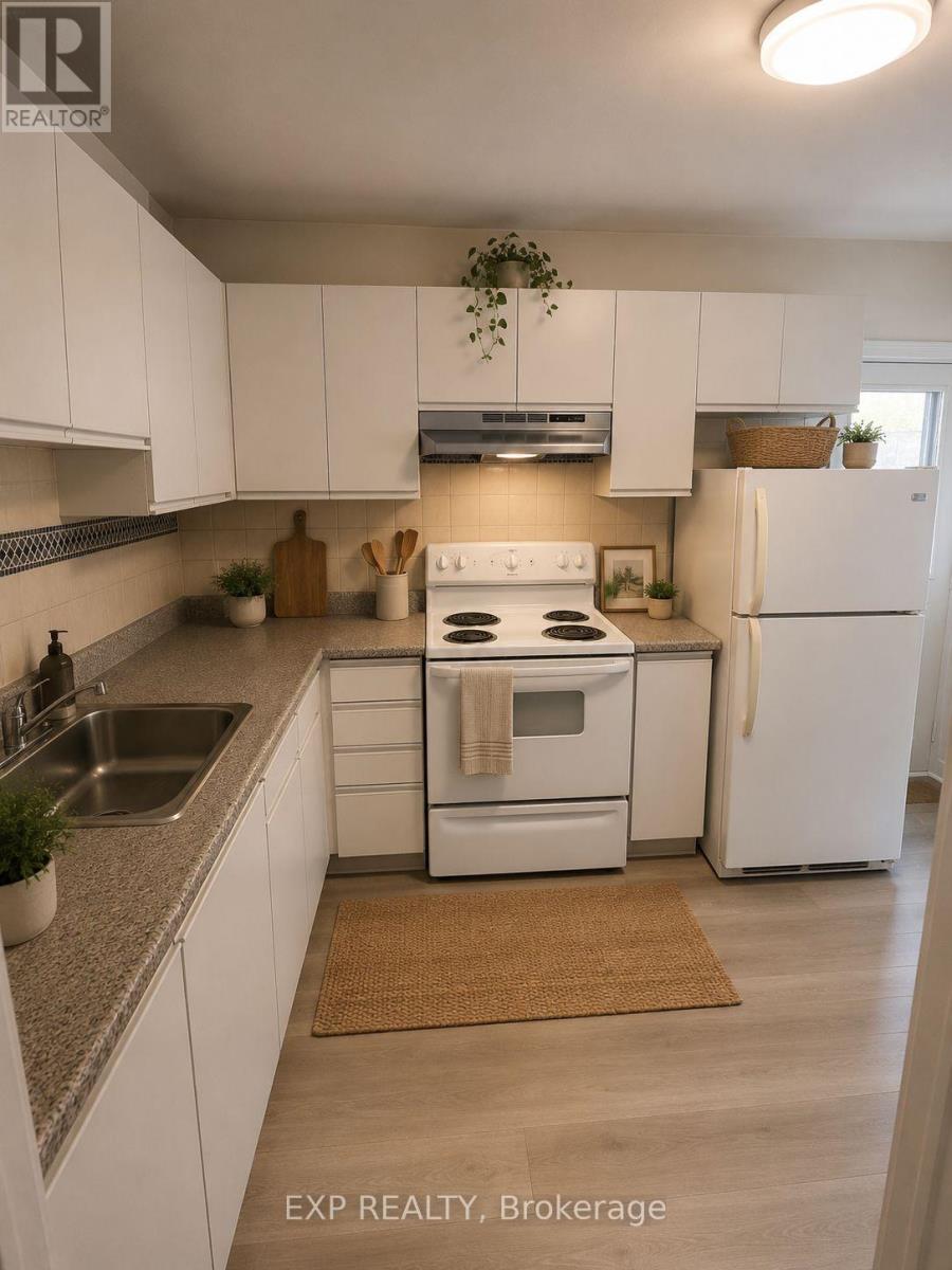 2 - 2146 Danforth Avenue, Toronto, Ontario  M4C 1J9 - Photo 5 - E13167626