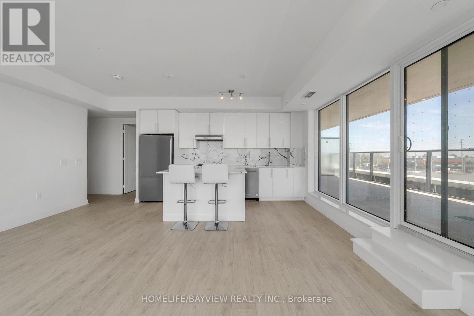 228 - 8960 Jane Street, Vaughan, Ontario  L4K 2M9 - Photo 2 - N13167598