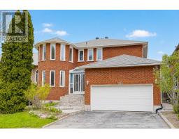 16 KEW GARDENS, Richmond Hill, Ontario