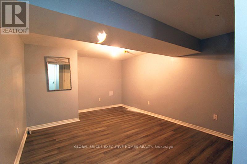 852 Hepburn Road, Milton, Ontario  L9T 0L2 - Photo 12 - W13167588