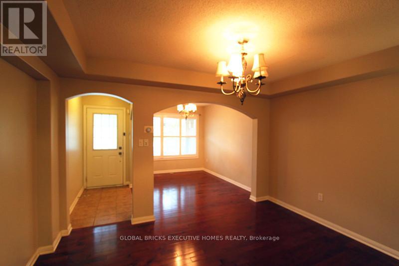852 Hepburn Road, Milton, Ontario  L9T 0L2 - Photo 2 - W13167588