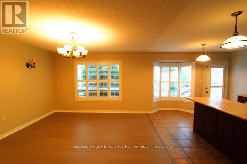 852 Hepburn Road, Milton, Ontario  L9T 0L2 - Photo 7 - W13167588