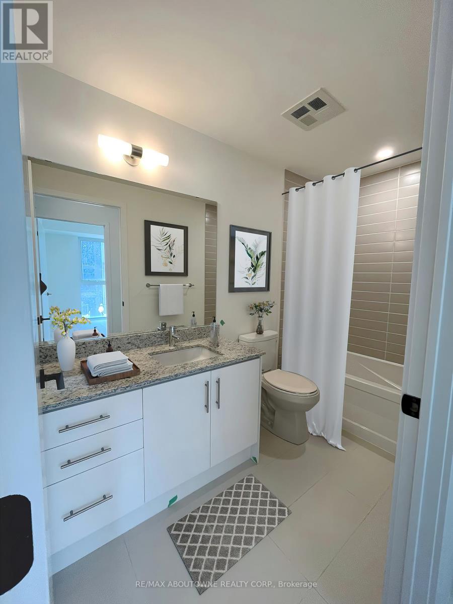 201 - 345 Wheat Boom Drive, Oakville, Ontario  L6H 7X4 - Photo 5 - W13167610