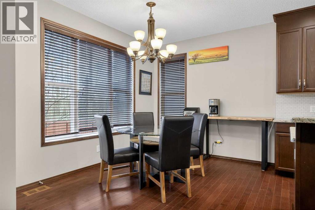 239 Cranarch Landing Se, Calgary, Alberta  T3M 0Z7 - Photo 9 - A2313076