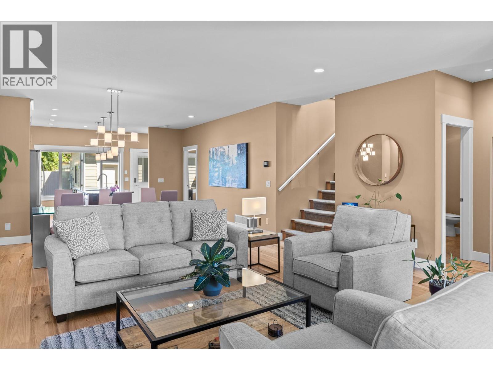 450 Francis Avenue, Kelowna, British Columbia  V1Y 5G2 - Photo 3 - 10388140