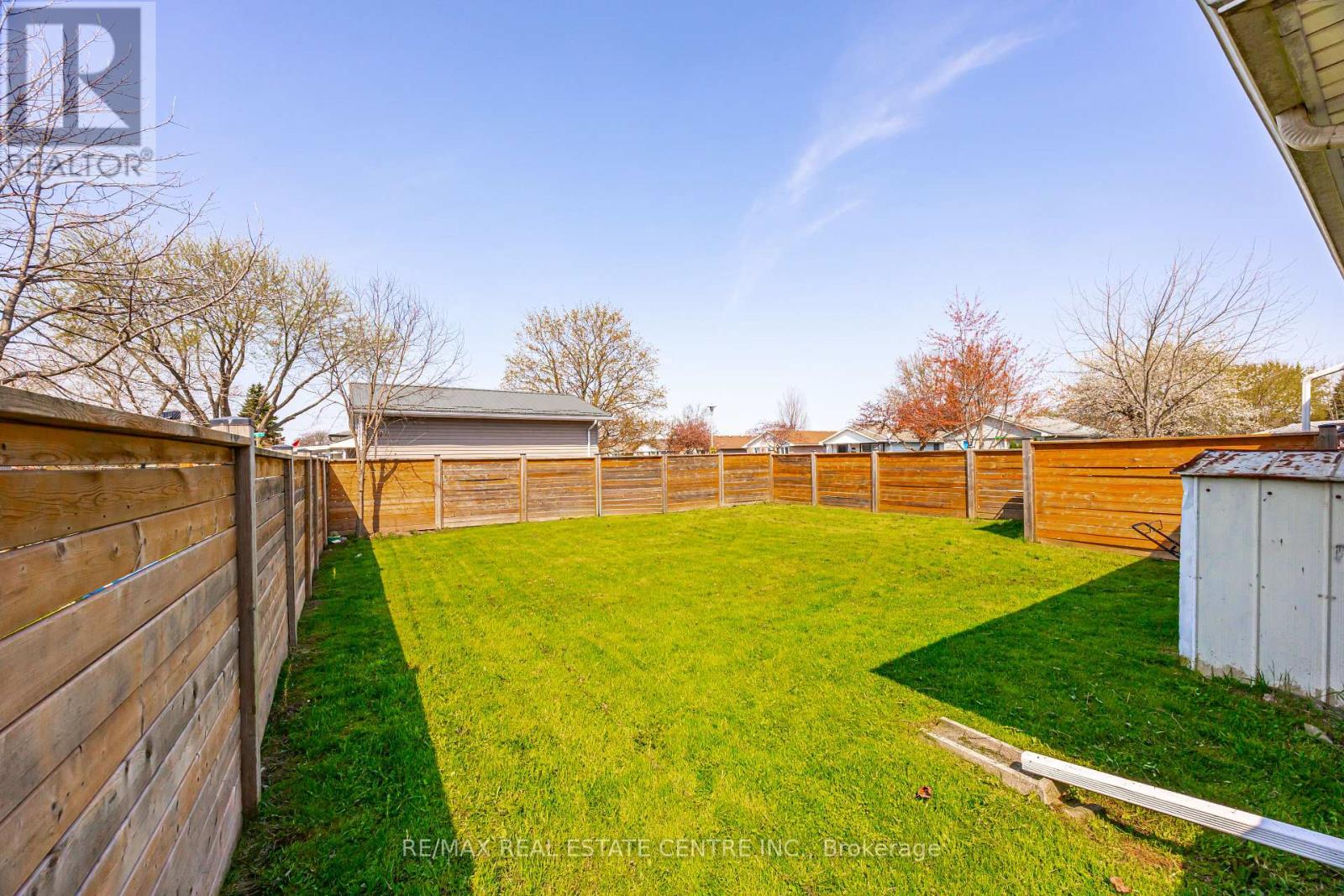 56 Ashbury Avenue E, London South, Ontario N6E 1T1 - Photo 8 - X13167624