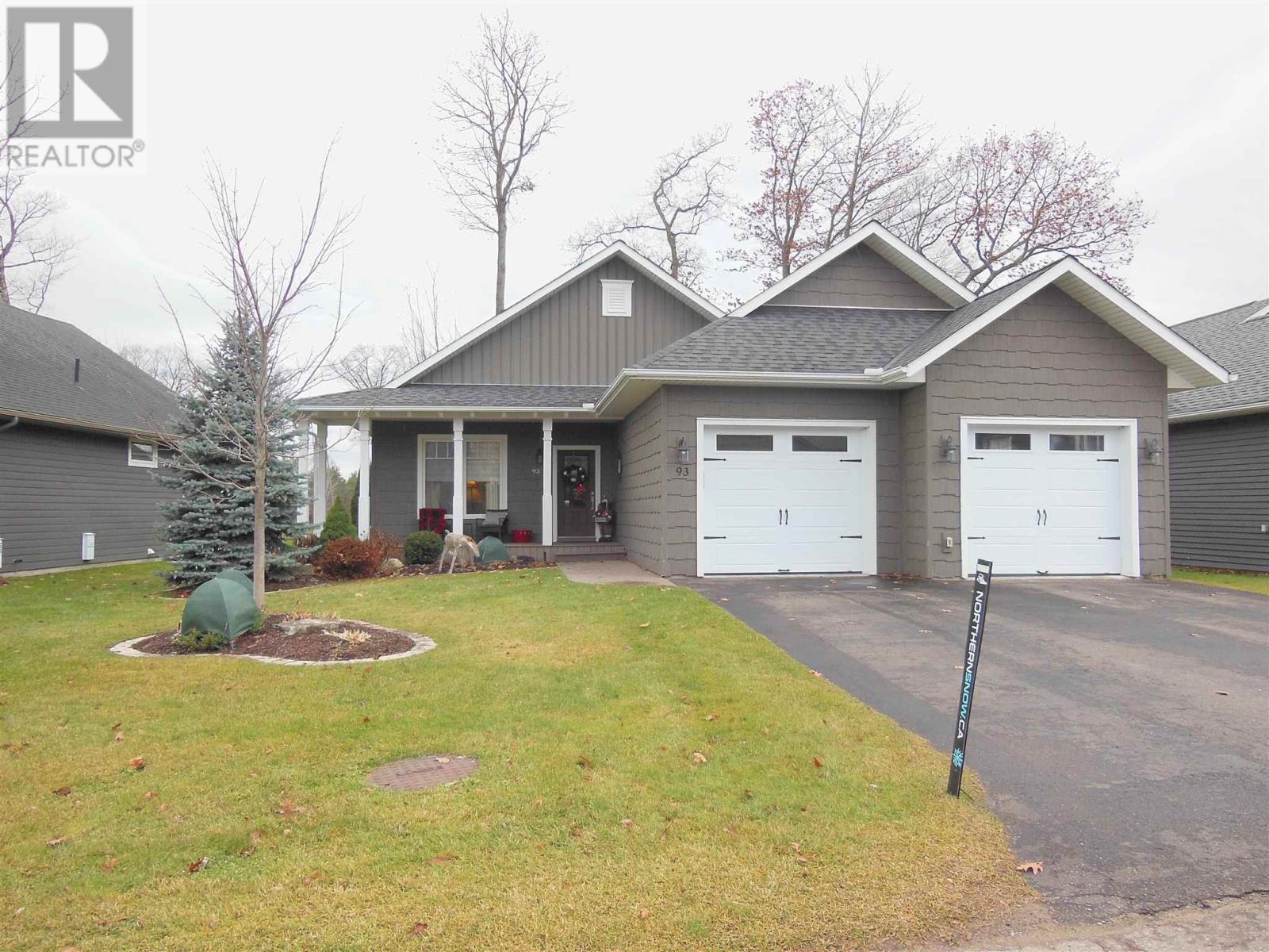 93 Crimson Ridge Dr, Sault Ste. Marie, Ontario  P6A 0B5 - Photo 2 - SM260324
