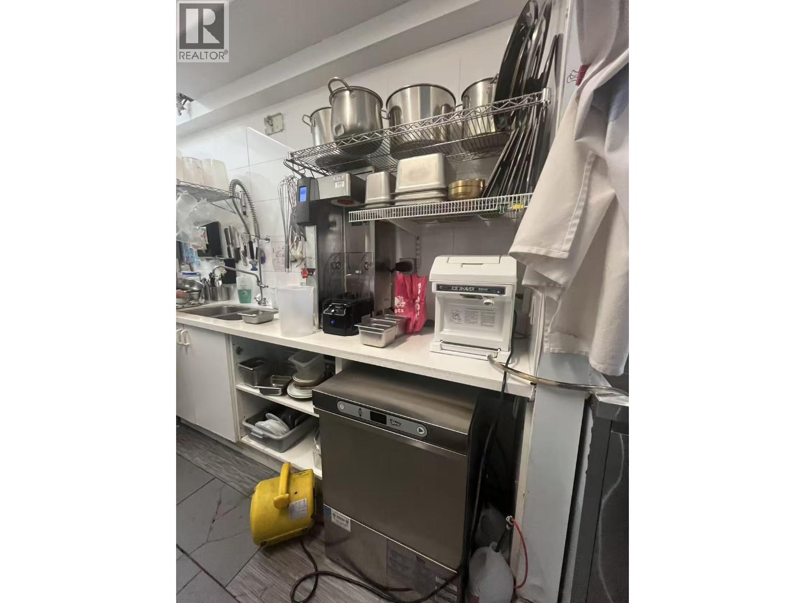 1 3377 Kingsway, Vancouver, British Columbia  V5R 5K6 - Photo 4 - C8078955