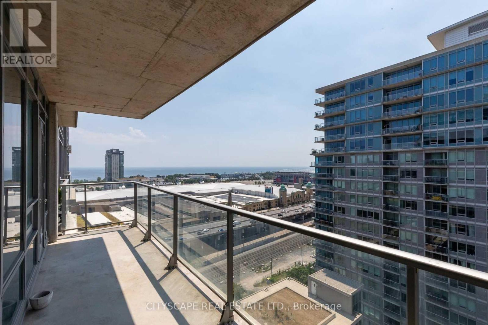 1912 - 55 East Liberty Street, Toronto, Ontario  M6K 3P5 - Photo 11 - C13167634