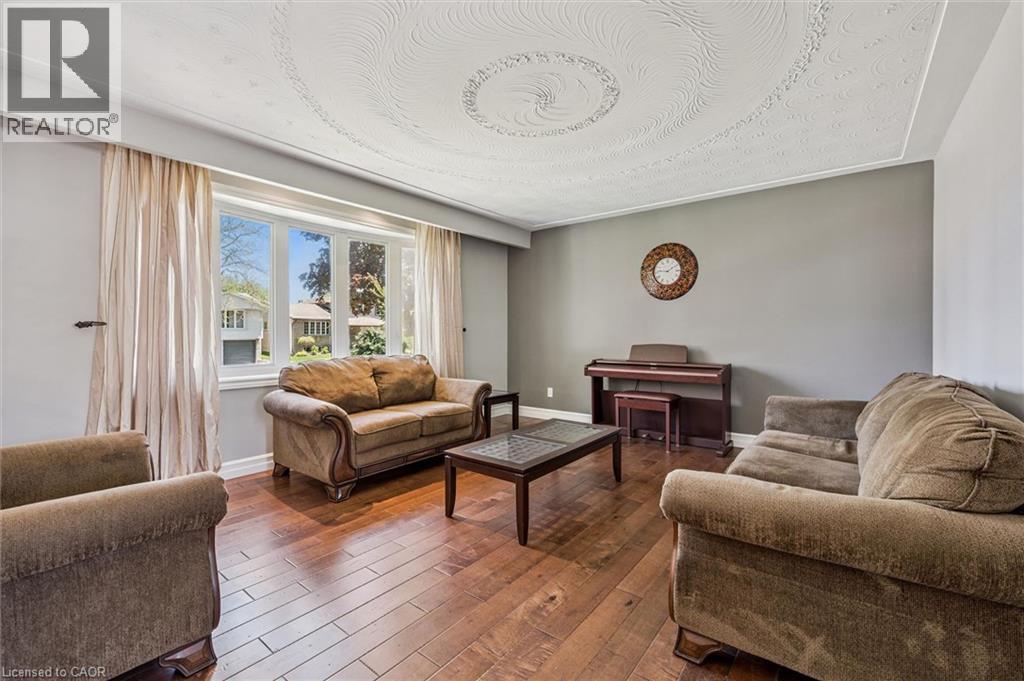 47 Oakhurst Crescent, Kitchener, Ontario  N2B 3K2 - Photo 6 - 40831386