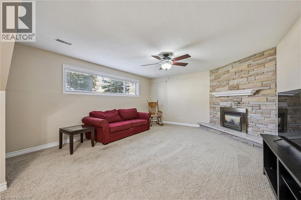 47 Oakhurst Crescent, Kitchener, Ontario  N2B 3K2 - Photo 24 - 40831386