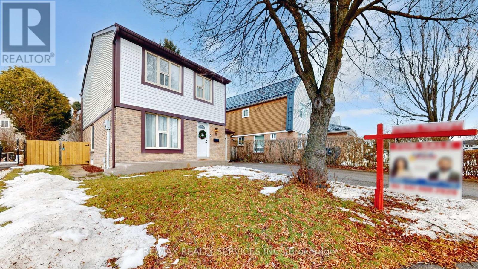 26 MAYFAIR CRESCENT, Brampton, Ontario