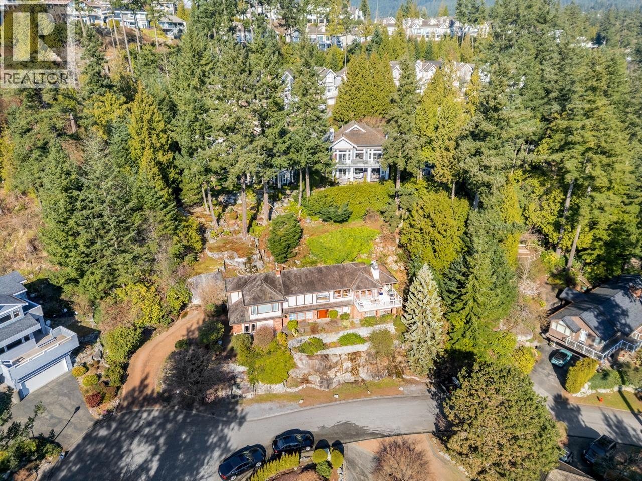 4815 Headland Close, West Vancouver, British Columbia  V7W 3C2 - Photo 6 - R3098837