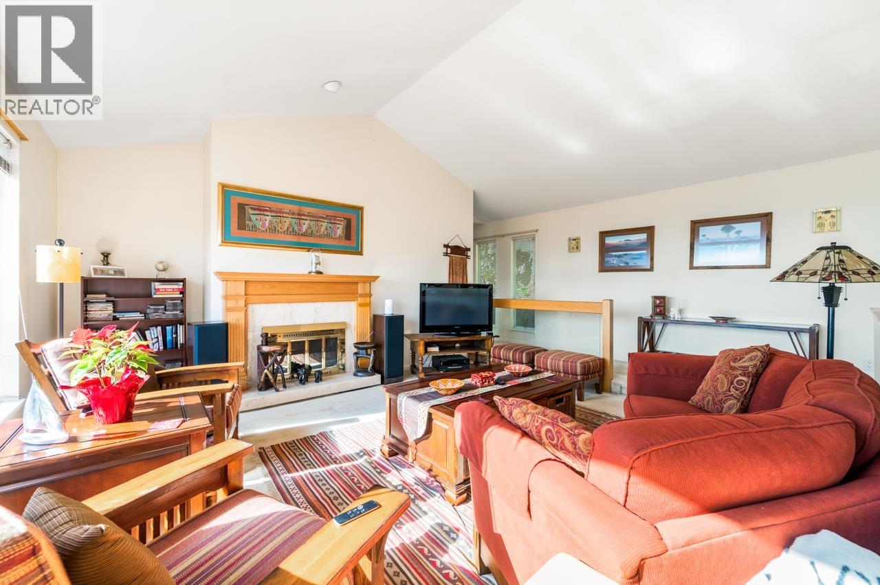 4815 Headland Close, West Vancouver, British Columbia  V7W 3C2 - Photo 28 - R3098837