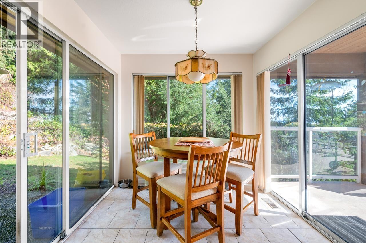 4815 Headland Close, West Vancouver, British Columbia  V7W 3C2 - Photo 20 - R3098837