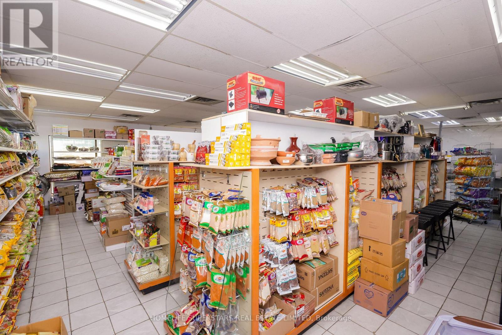 86 Niagara Street, St. Catharines, Ontario  L2R 4L2 - Photo 13 - X13167646