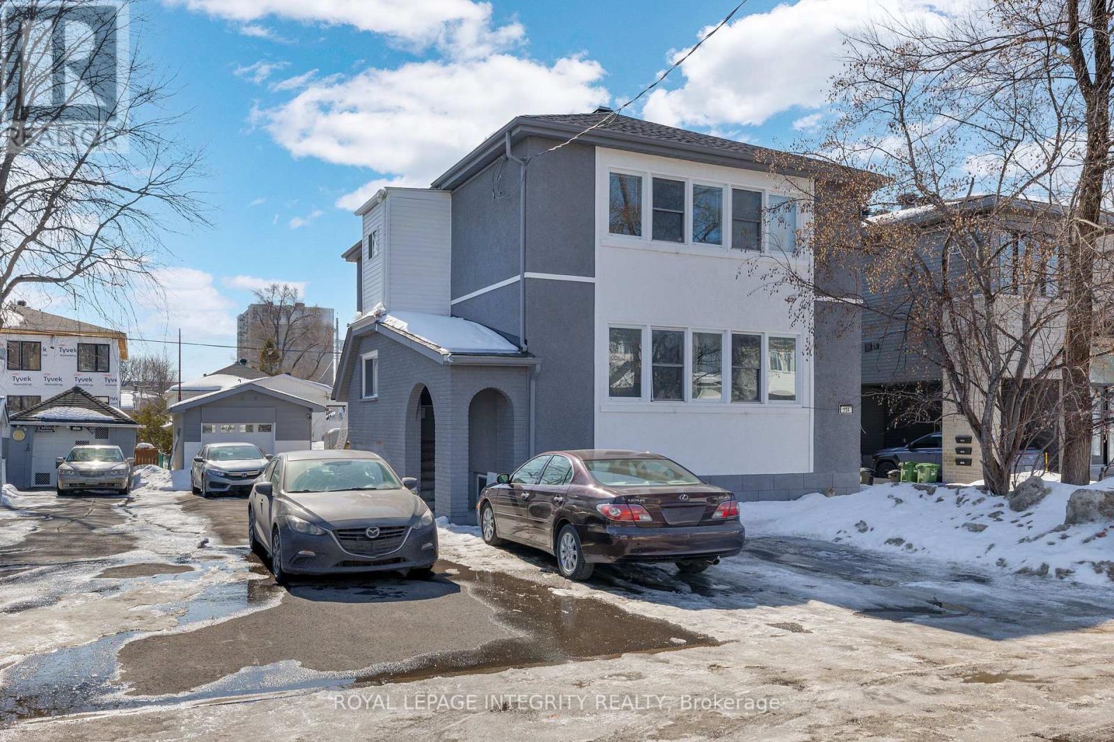 154 COLUMBUS AVENUE, Ottawa, Ontario