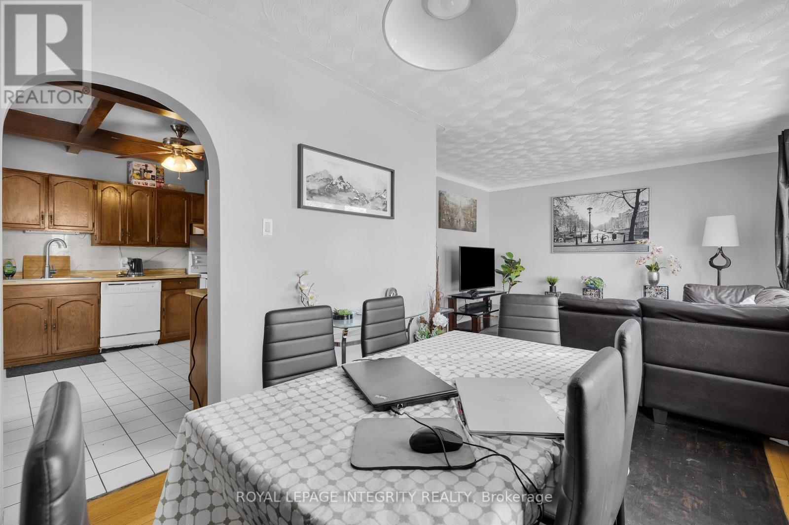 154 Columbus Avenue, Ottawa, Ontario K1K 1R1 - Photo 8 - X13167676