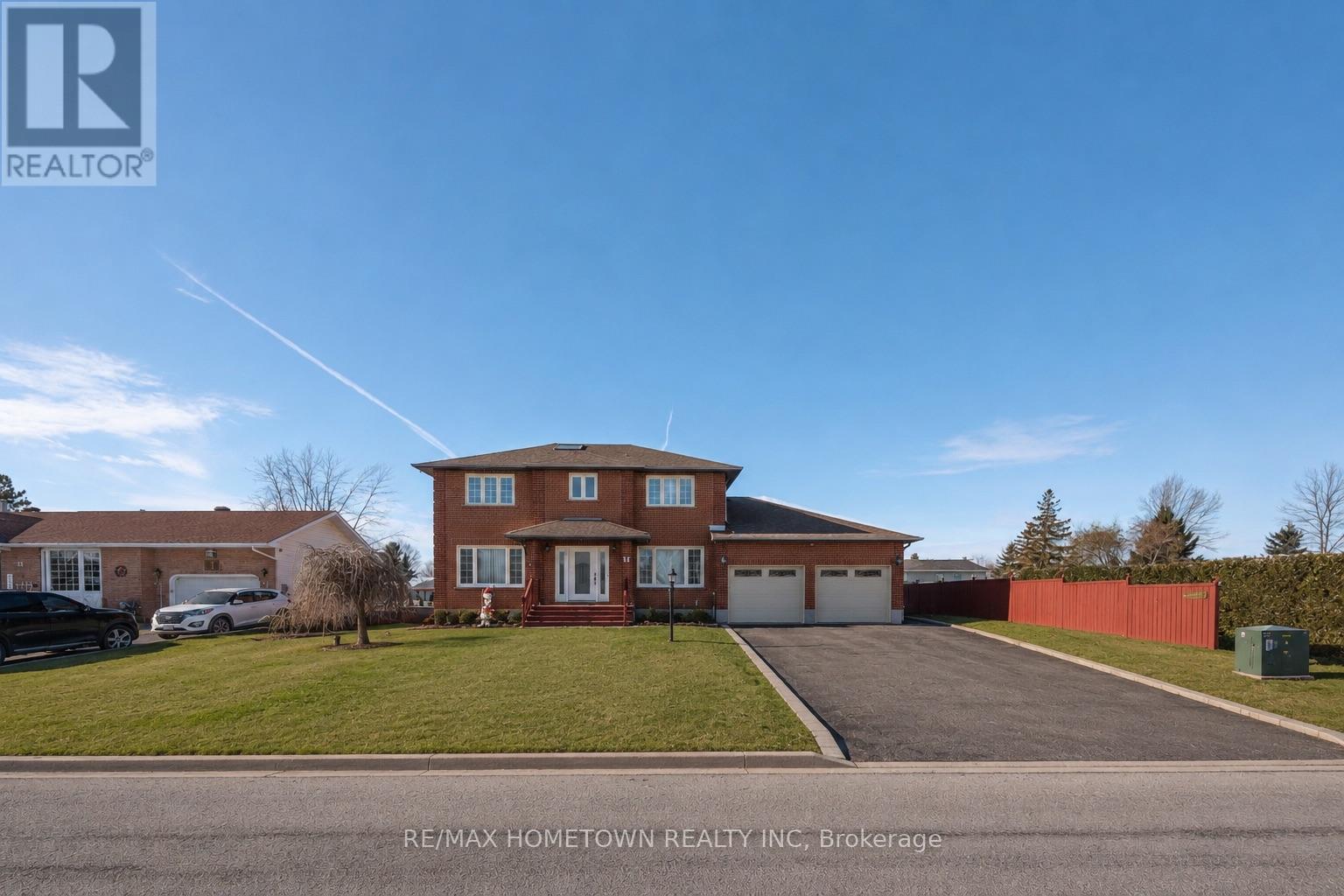 12 Fairholme Drive, South Dundas, Ontario  K0C 1X0 - Photo 1 - X12847760