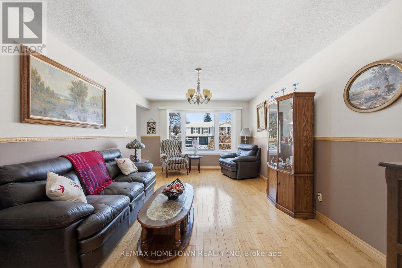 12 Fairholme Drive, South Dundas, Ontario  K0C 1X0 - Photo 9 - X12847760