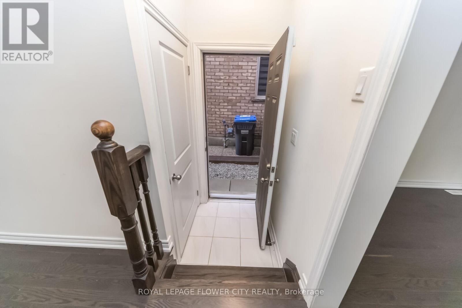 631 Brisdale Drive, Brampton, Ontario  L7A 5B6 - Photo 21 - W13159236