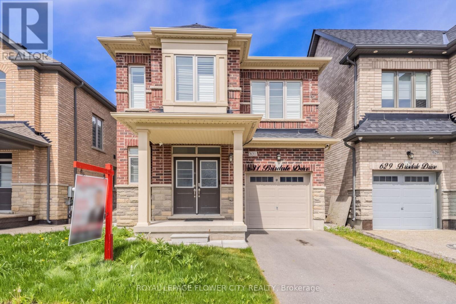 631 Brisdale Drive, Brampton, Ontario  L7A 5B6 - Photo 3 - W13159236