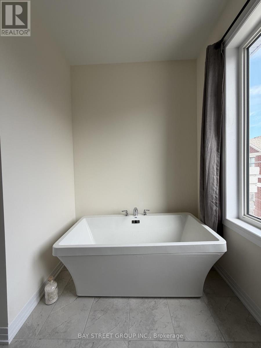 27 Tay Lane, Richmond Hill, Ontario  L4S 0N8 - Photo 16 - N13167686